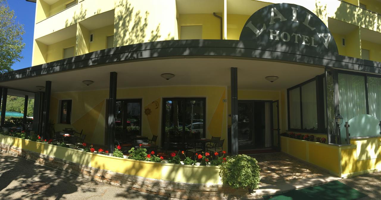 Hotel Laila Cesenatico Eksteriør billede