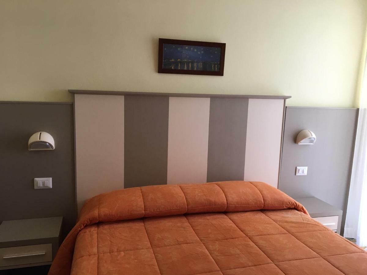 Hotel Laila Cesenatico Eksteriør billede